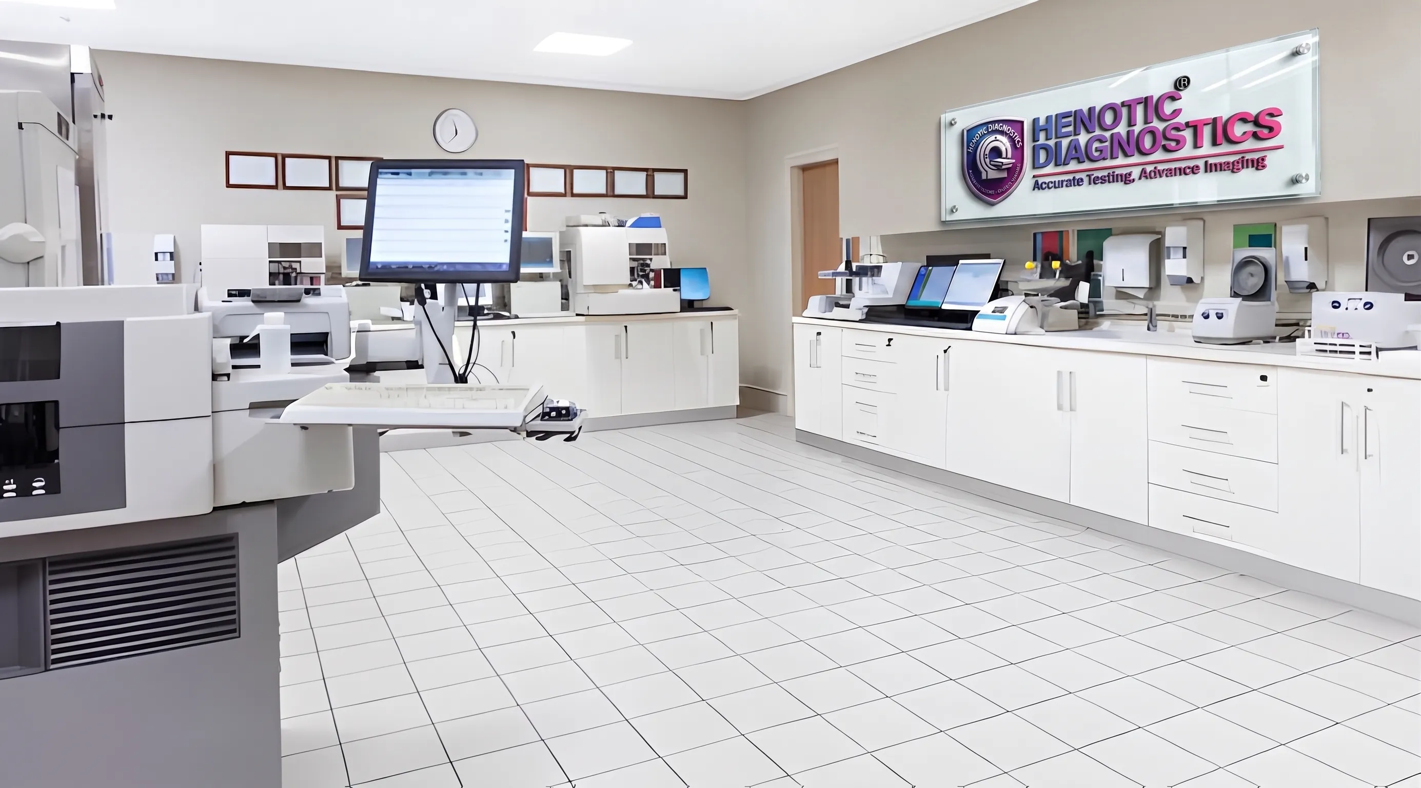 Clinical laboratory testing bench and medical analyzers
